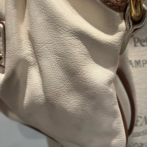 Marc Jacobs Cream Leather Handbag AS IS - Picture 5 of 14